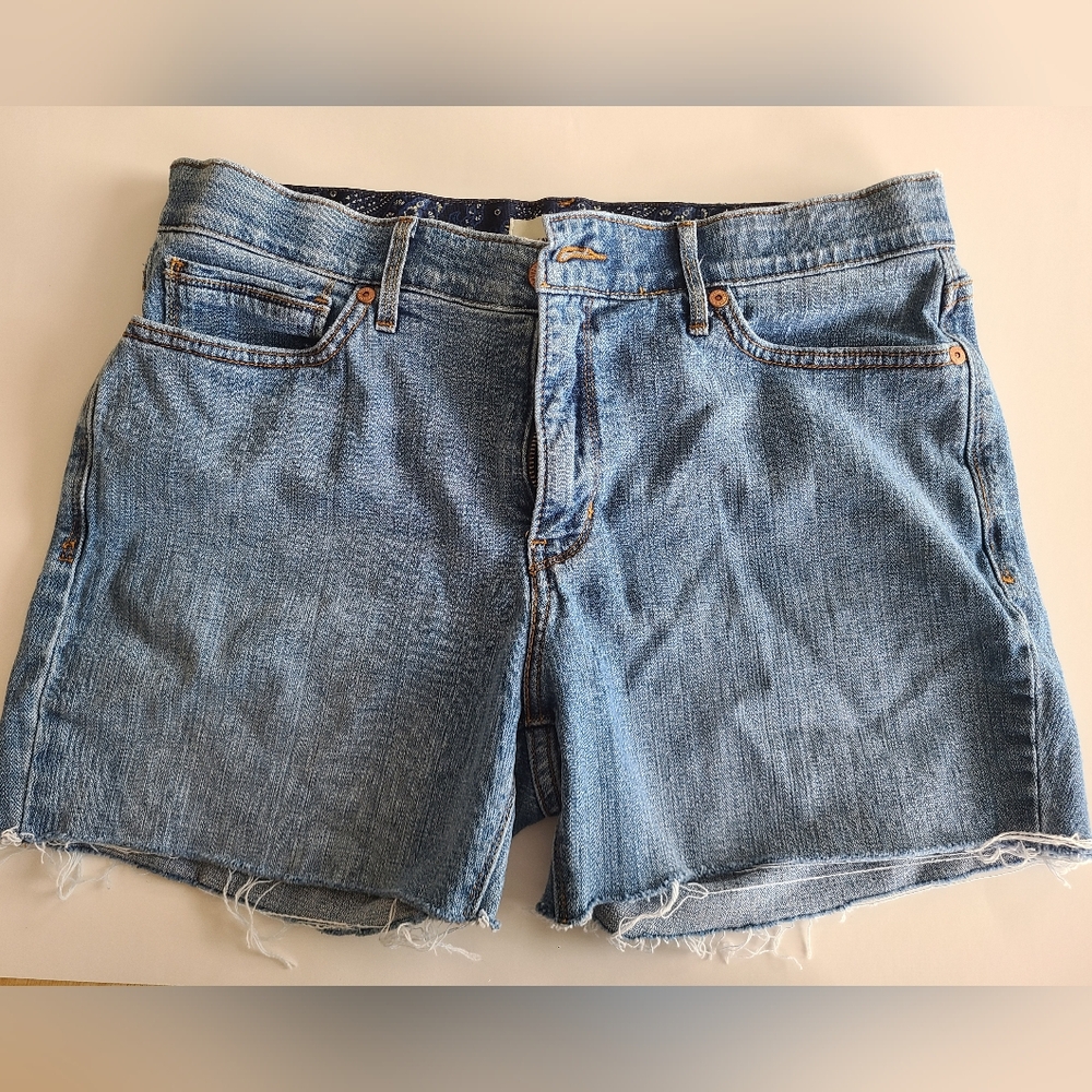 Cut off Levi's Size 12
